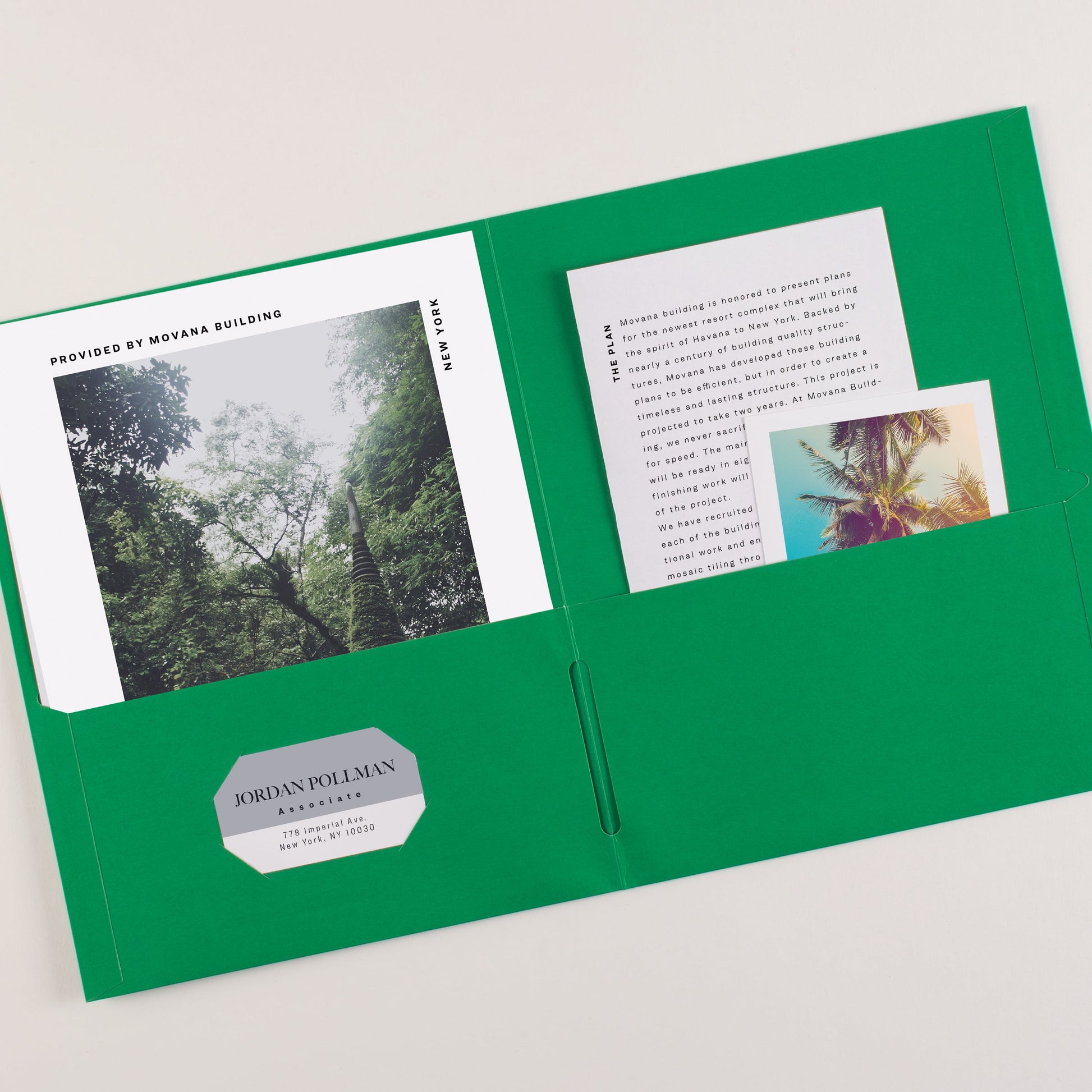 Two Pocket Folders, Holds up to 40 Sheets, 25 Green Folders (47987)
